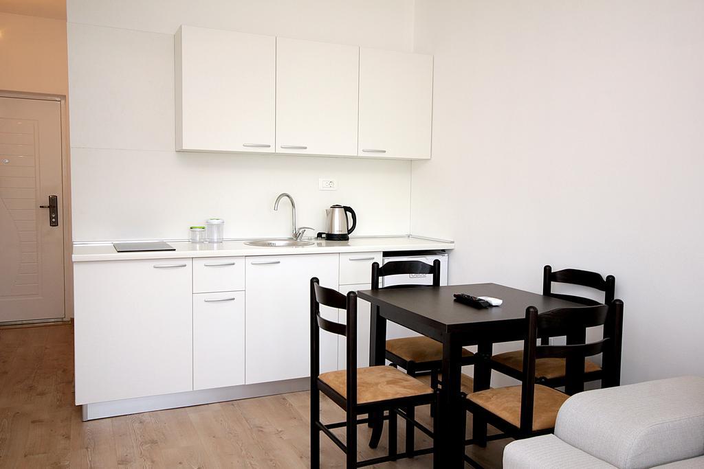 באר Apartmani Begovic מראה חיצוני תמונה